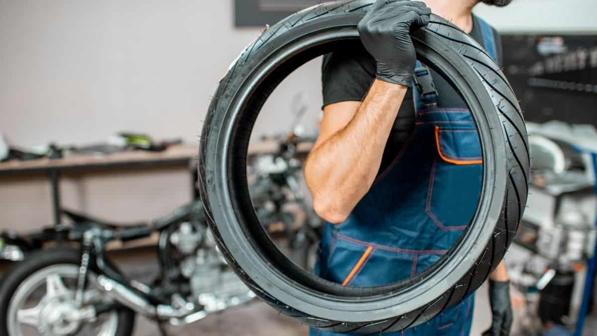 How Long Do Motorcycle Tires Last Age Old Question Answered 