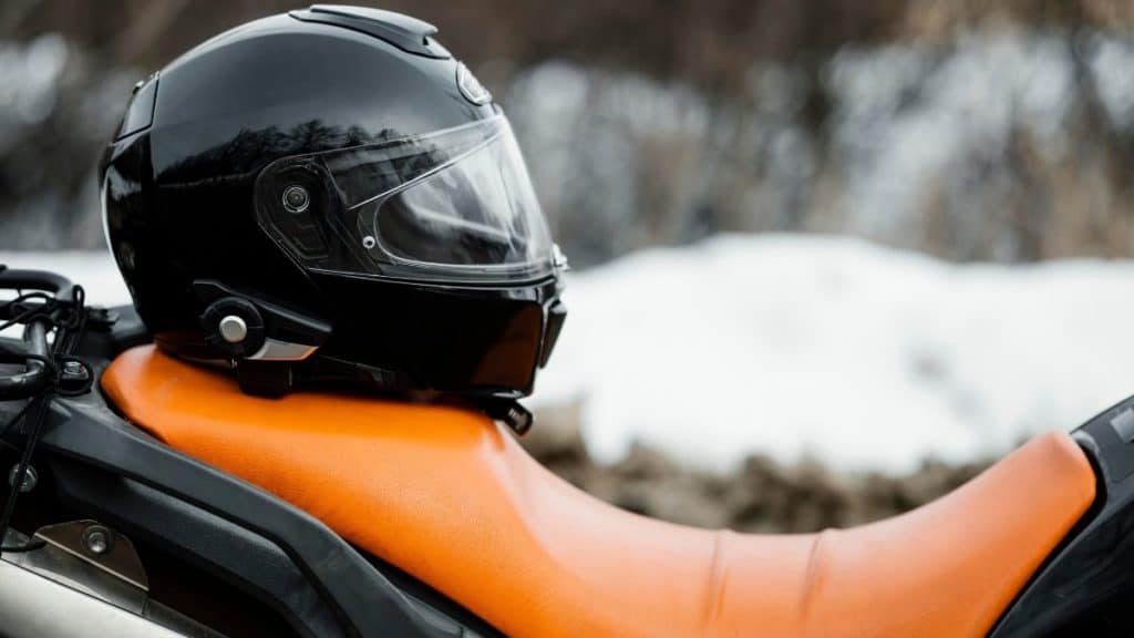 Reduce Wind Noise Motorcycle Helmet – Cut Noises!
