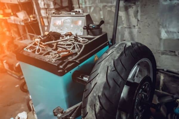 Tire Balancing In Garage