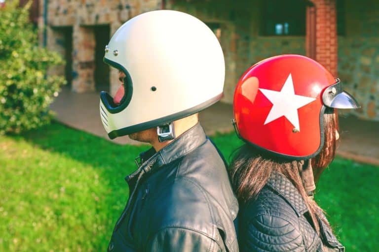Breaking in a Motorcycle Helmet: No Compromises with Fit and Comfort